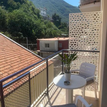 Central Apartment Castellammare di Stabia Zewnętrze zdjęcie