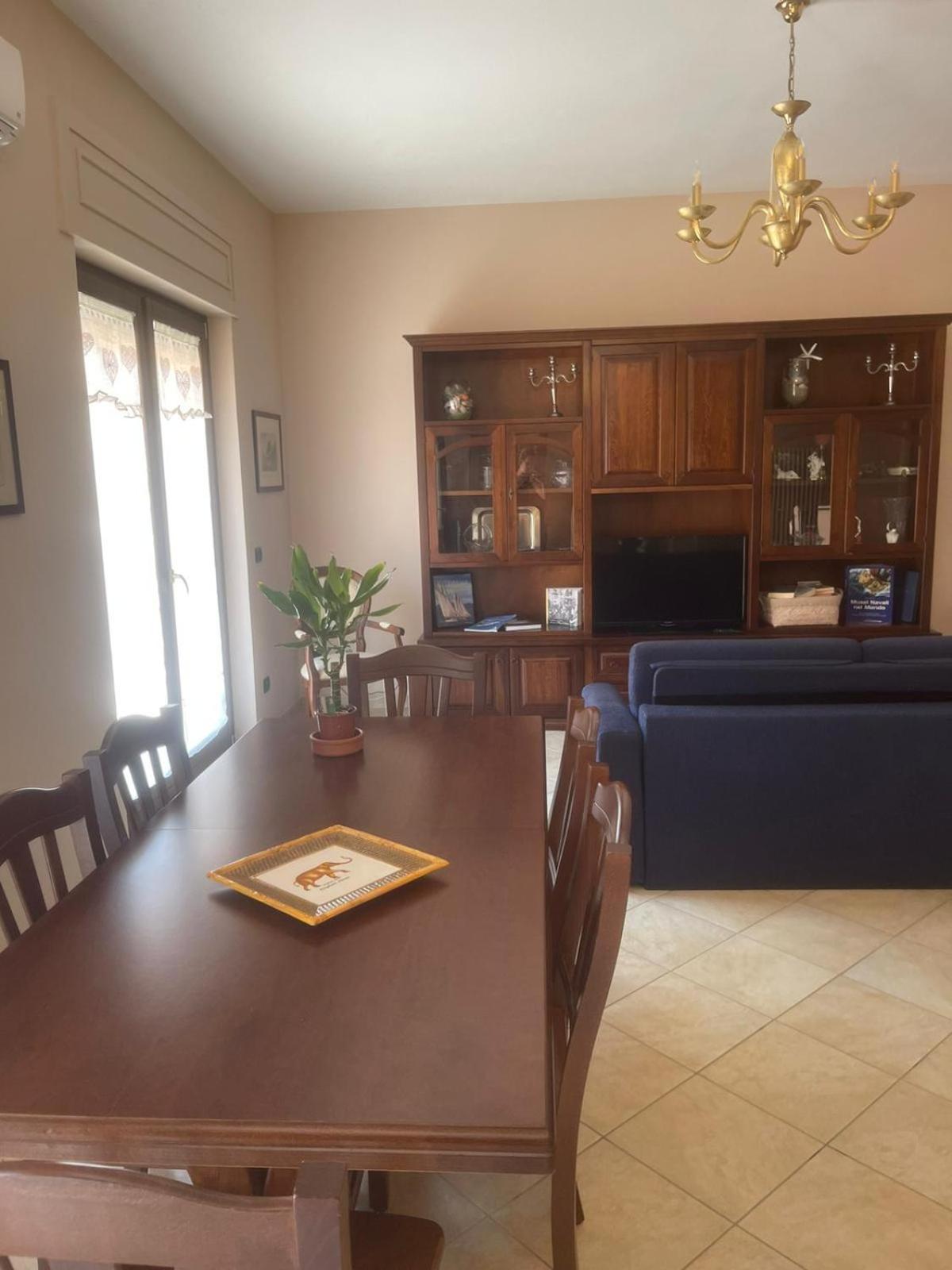 Central Apartment Castellammare di Stabia Zewnętrze zdjęcie